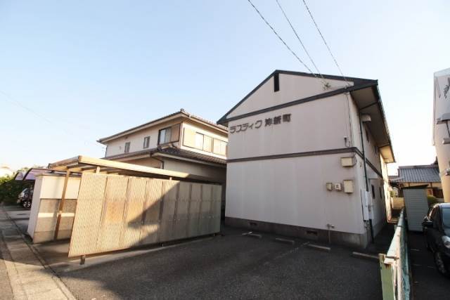 ラスティク沖新町
